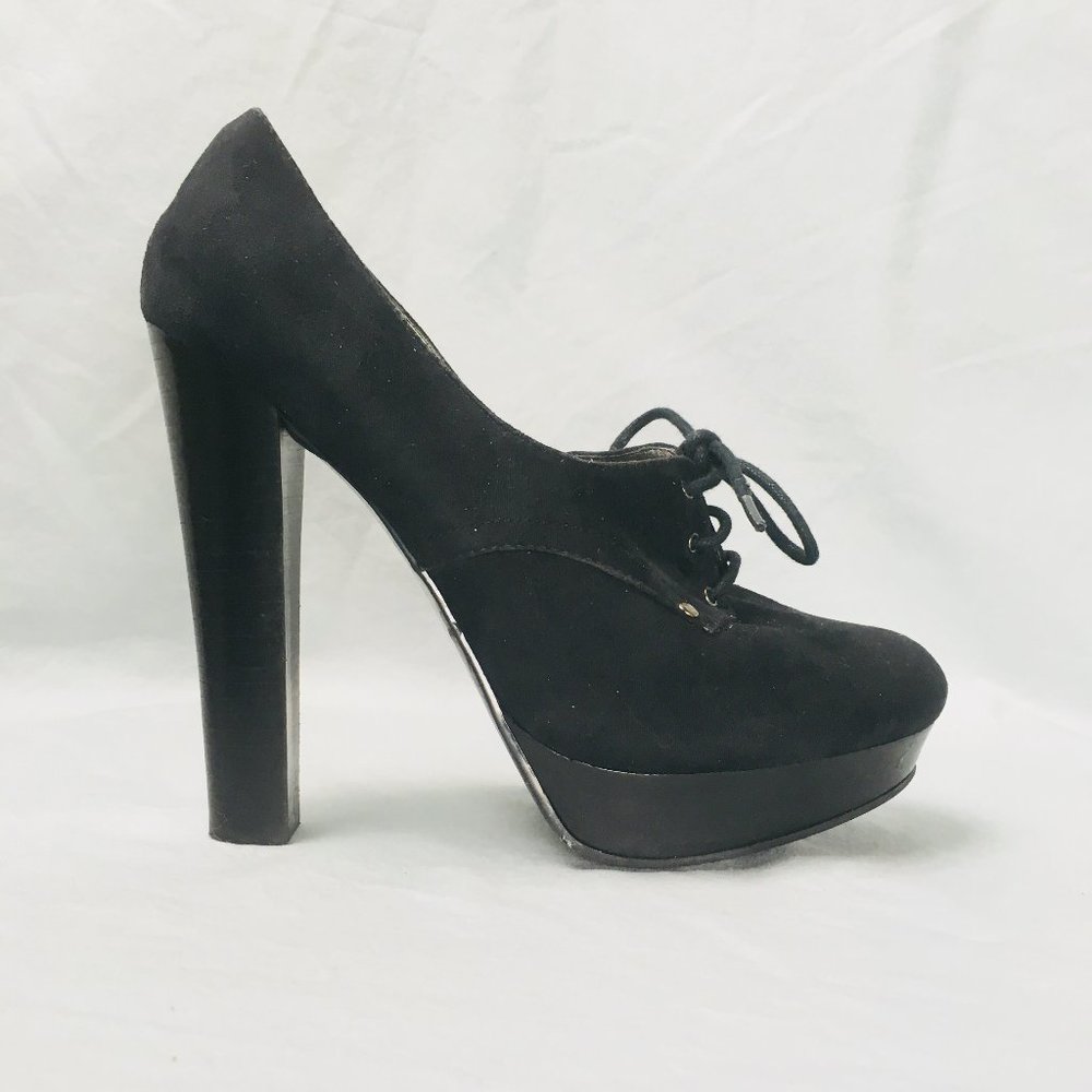 Guess Suede @5" Heel @1" Platform Black 8.5 M